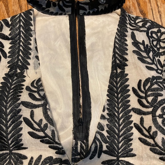 Missguided Petite Exclusive Embroidered Choker Neck Top - Picture 5 of 14